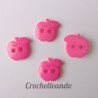 BOTON MANZANA FUCSIA 15mm